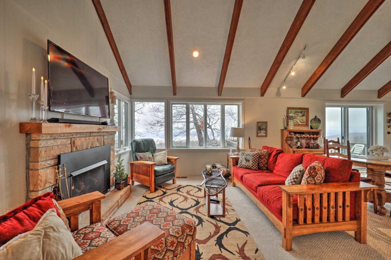 Beautiful Beech Mountain Condo With Private Balcony! المظهر الخارجي الصورة