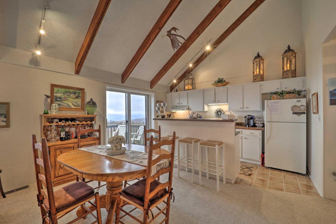 Beautiful Beech Mountain Condo With Private Balcony! المظهر الخارجي الصورة