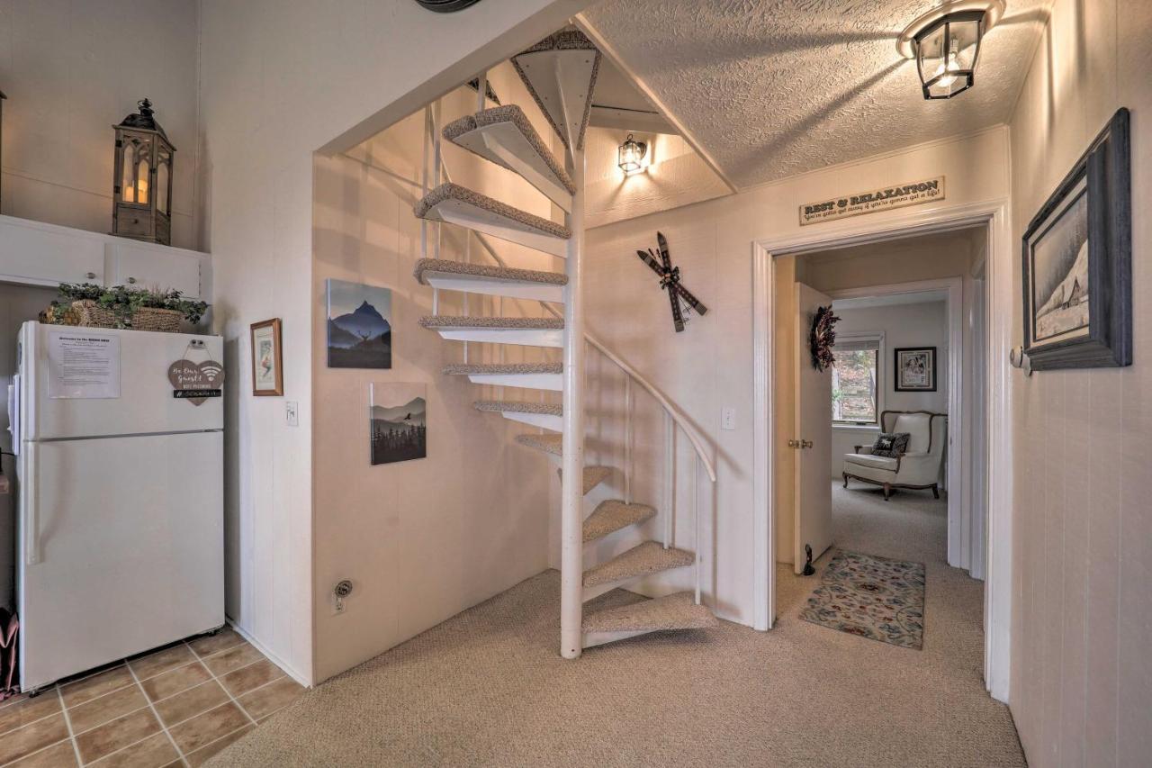 Beautiful Beech Mountain Condo With Private Balcony! المظهر الخارجي الصورة